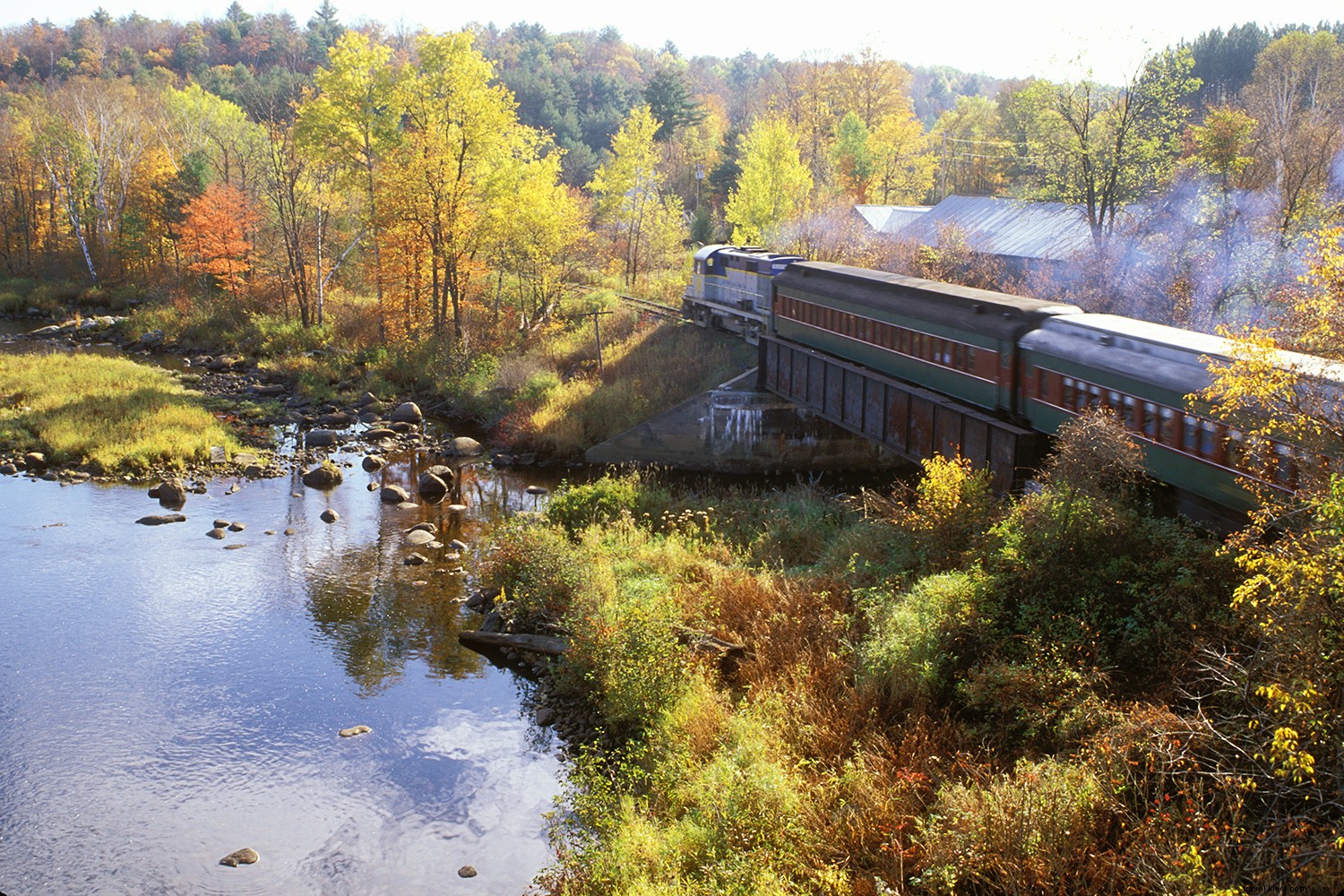 10 Iconic U.S. Train Rides Every Traveler Must Experience