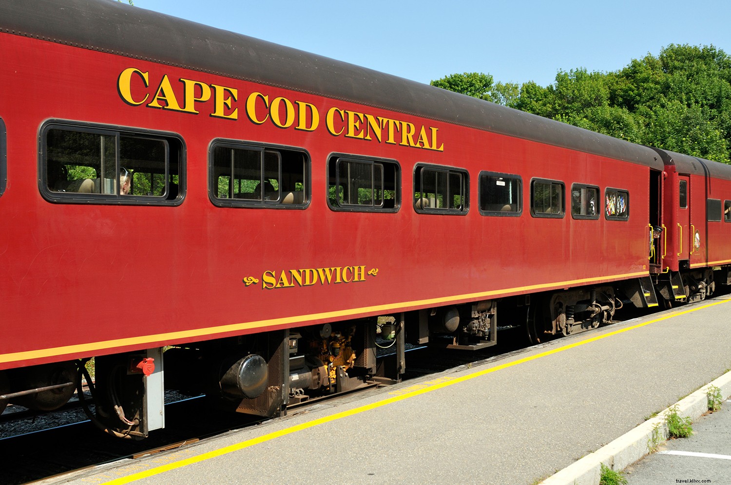 10 Iconic U.S. Train Rides Every Traveler Must Experience