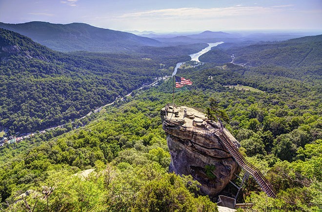 Why North Carolina is the Ultimate End-of-Summer Getaway Destination