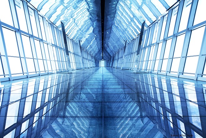 Stunning Bird s-Eye Views from the World s Top 10 Tallest Buildings