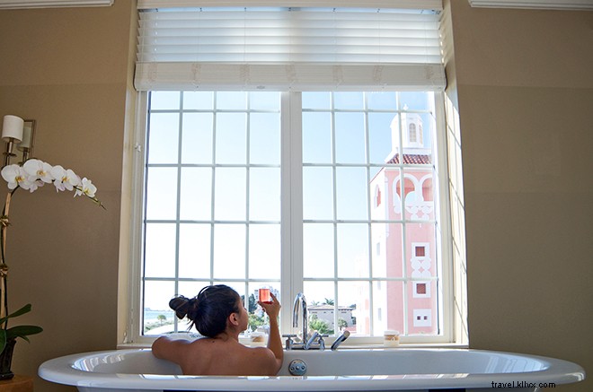 The Iconic Don CeSar: St. Pete Beach s Legendary Pink Palace on Florida s Gulf Coast