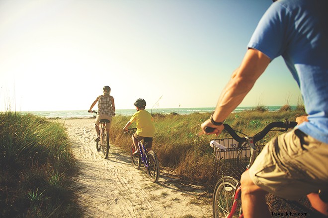 Why Fort Myers & Sanibel Are Top Choices for Your Summer Family Vacation