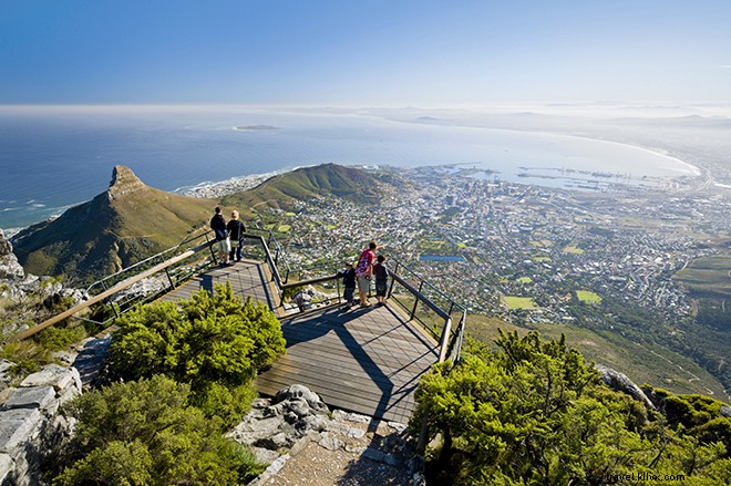 13 Unmissable Experiences in South Africa: Safari, Cape Town & Beyond