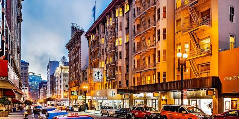 Top 5 Luxurious Big City Staycations: Save Up to 60% for National Plan for Vacation Day