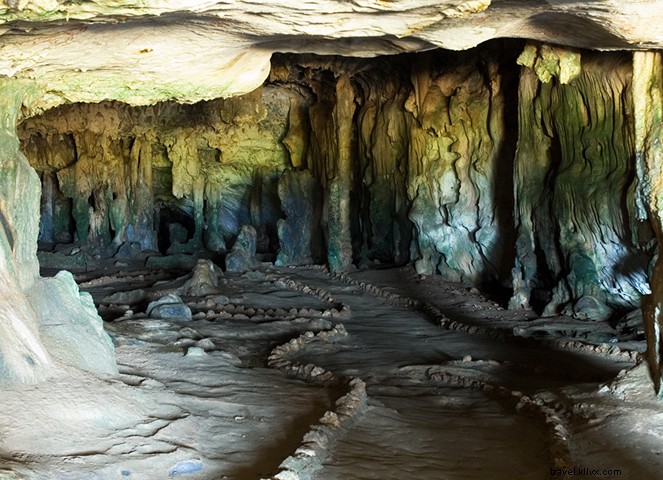 11 Compelling Reasons Travelers Return to Aruba Again and Again