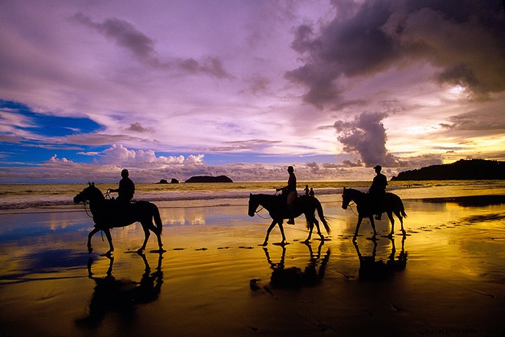 14 Compelling Reasons to Choose Costa Rica Over Theme Parks for Your Family Vacation