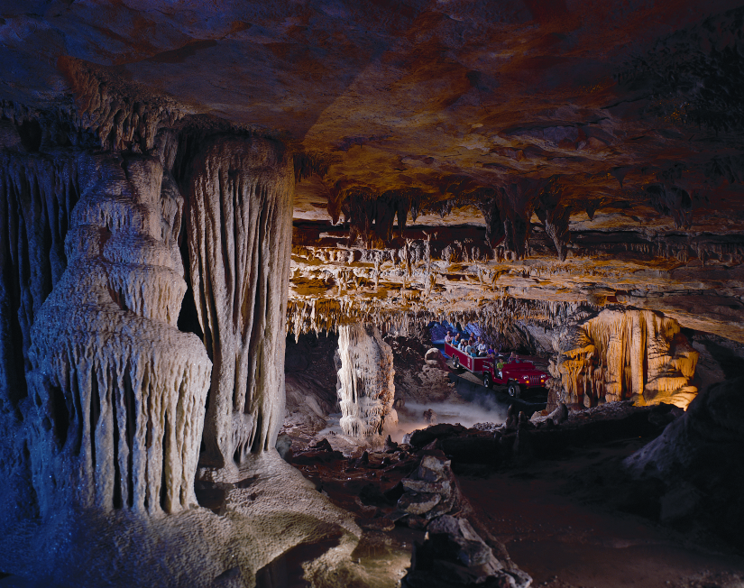 15 Must-Visit Caves in the United States: A Comprehensive Guide