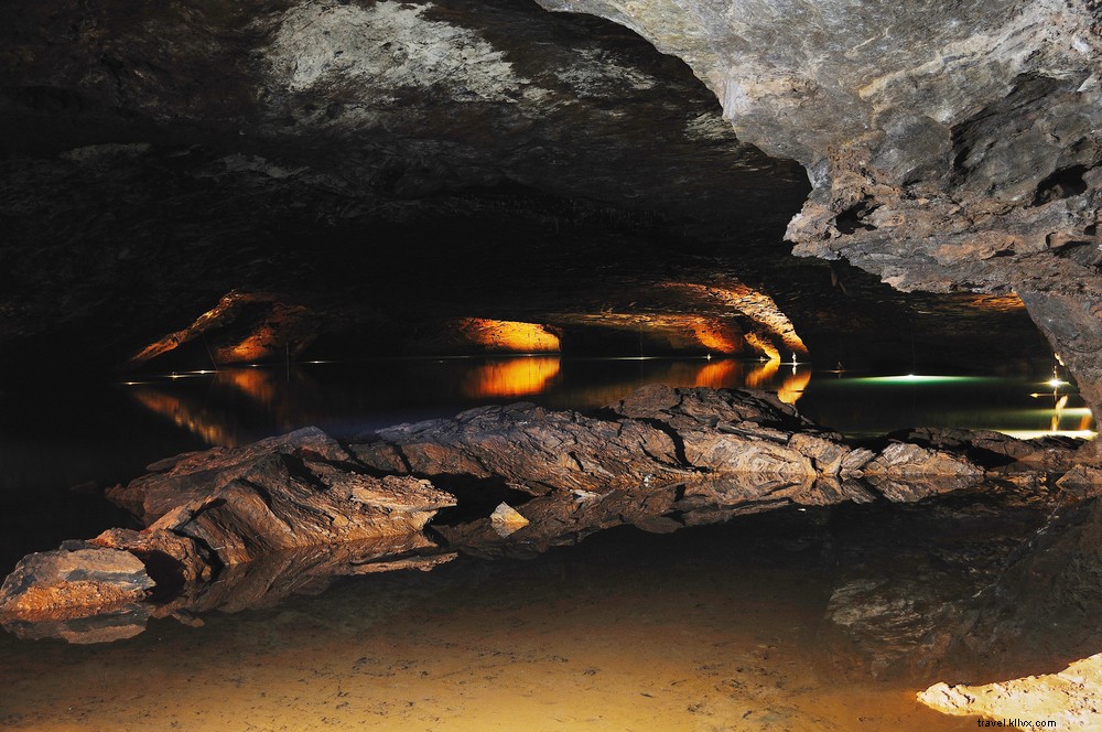 15 Must-Visit Caves in the United States: A Comprehensive Guide
