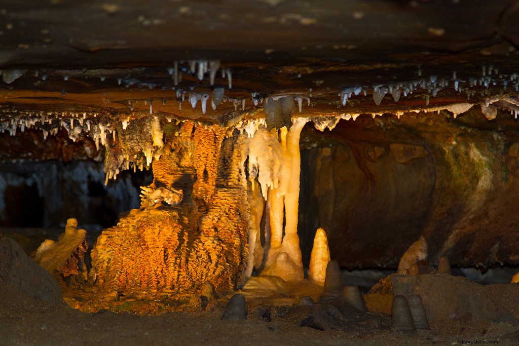 15 Must-Visit Caves in the United States: A Comprehensive Guide