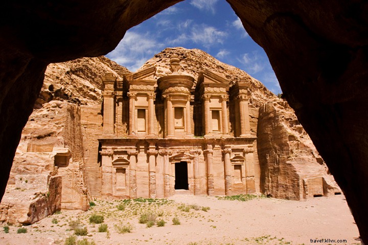 Why Savvy Travelers Adore Jordan: 10 Compelling Reasons to Visit
