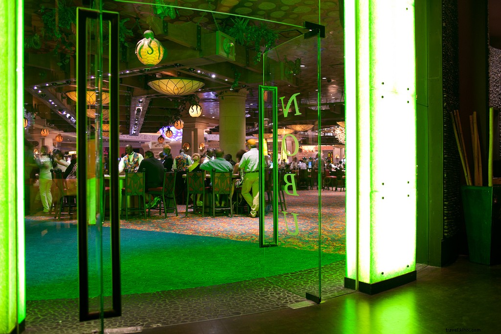 10 Expert Insider Tips for an Unforgettable Stay at Atlantis Paradise Island