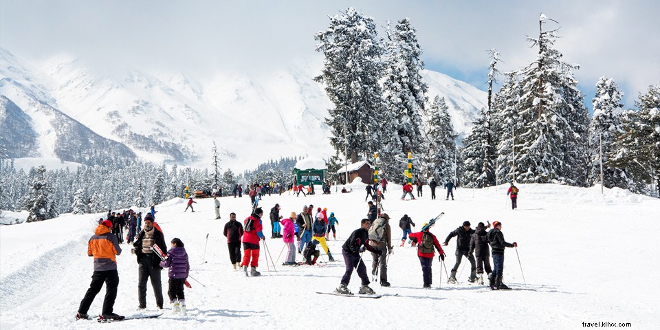 17 Extraordinary Adventures in India: From Pristine Beaches to the Himalayas