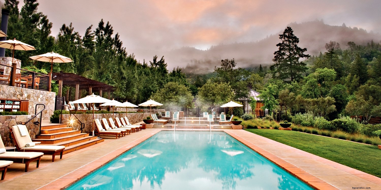 World s Most Stunning Hotel Pools: Infinity Edges, Private Plunges & Exclusive Deals