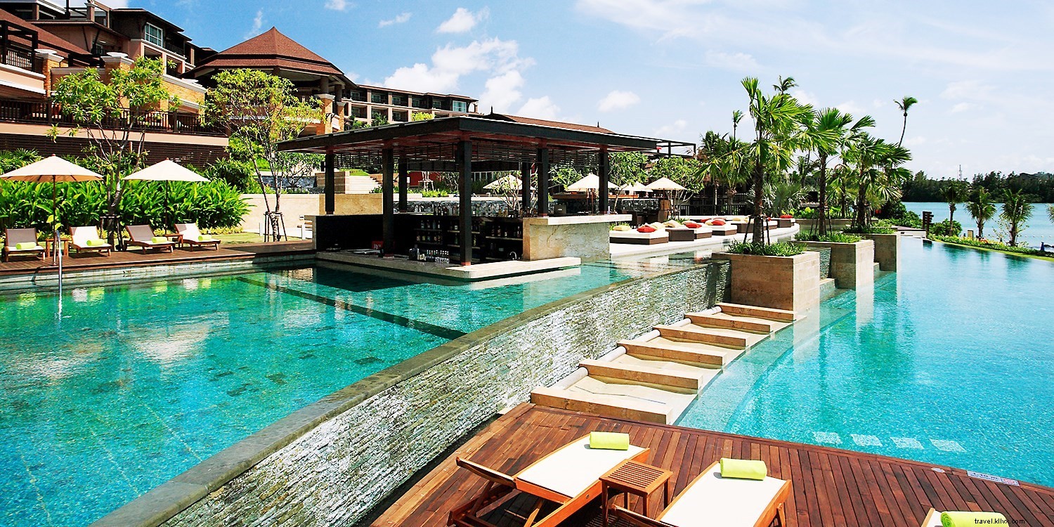 World s Most Stunning Hotel Pools: Infinity Edges, Private Plunges & Exclusive Deals