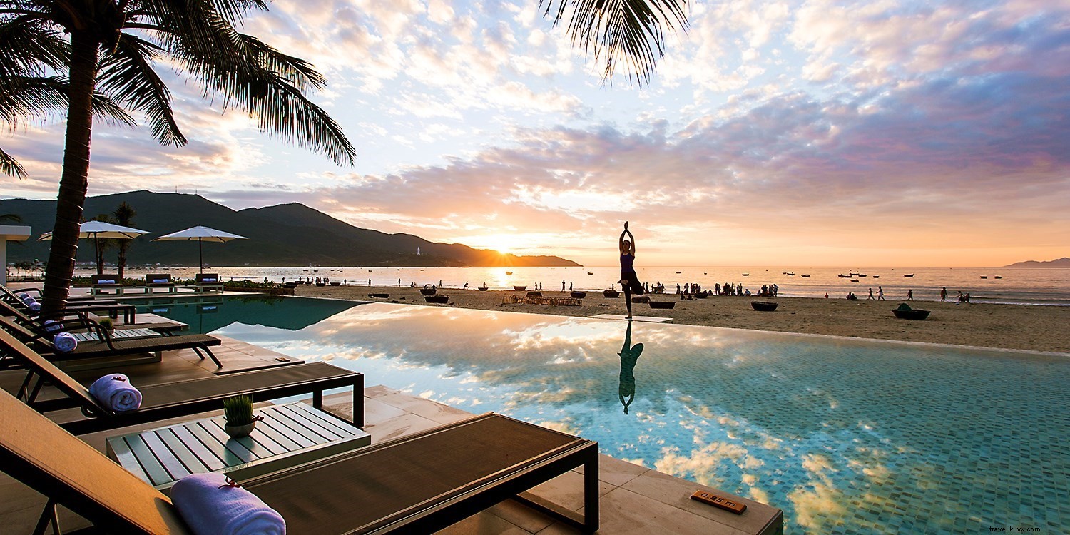World s Most Stunning Hotel Pools: Infinity Edges, Private Plunges & Exclusive Deals