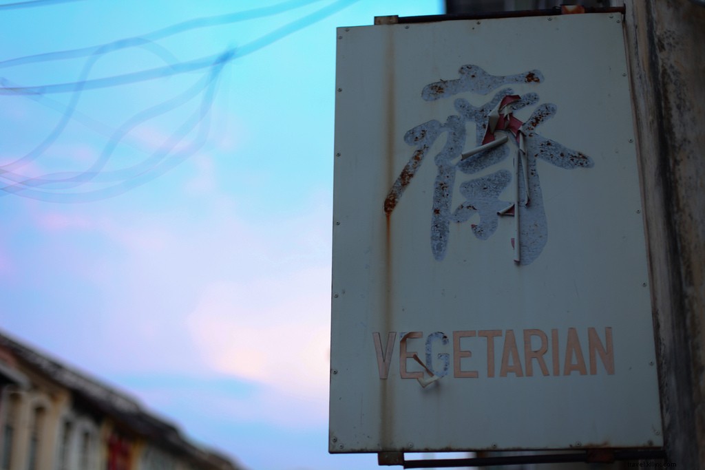 7 Expert Tips for Traveling with Dietary Restrictions: Vegan, Gluten-Free, and More