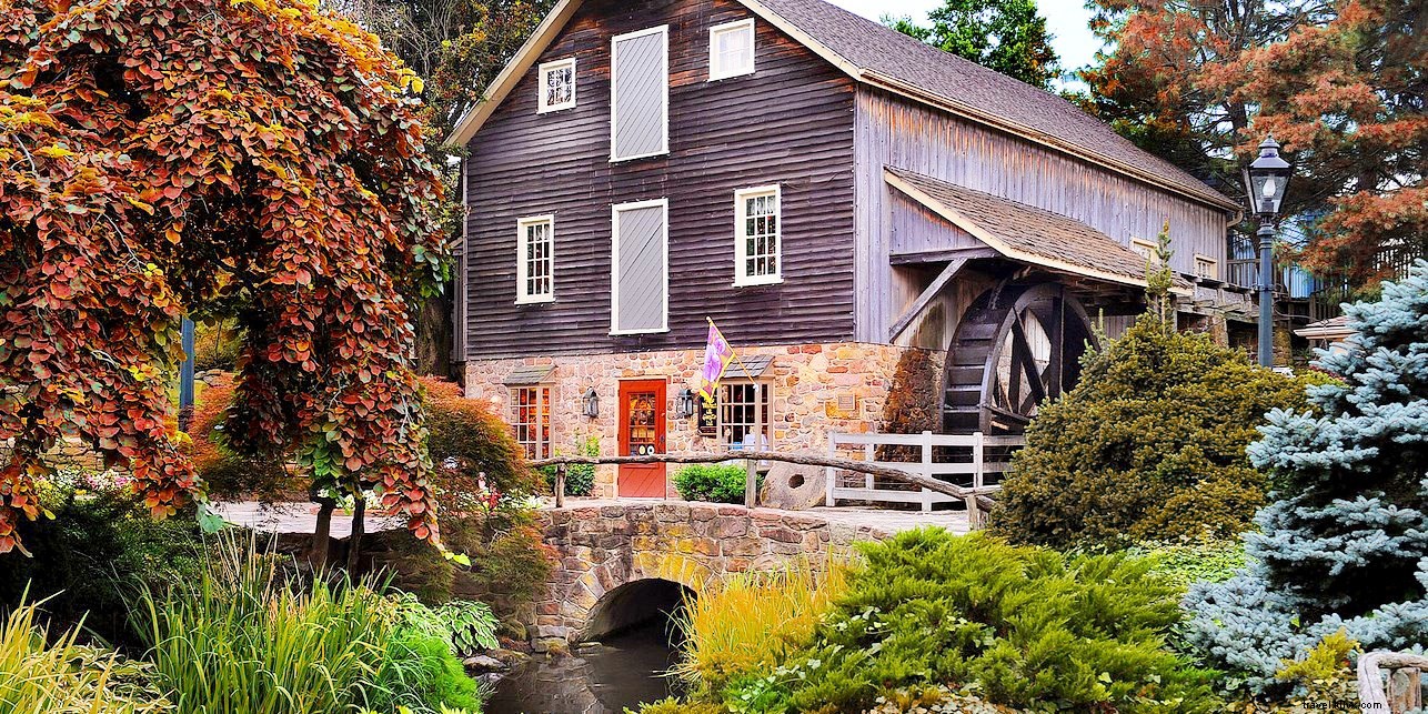 13 Top Northeast Fall Foliage Getaways: Hotels Up to 70% Off from Travelzoo Experts