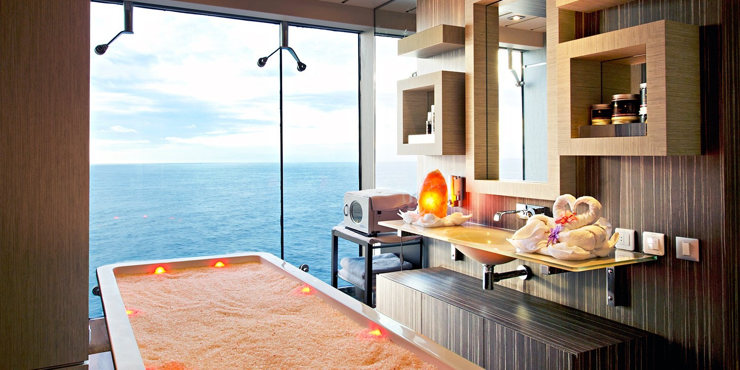 10 Essential Factors to Consider Before Booking Your Perfect Cruise