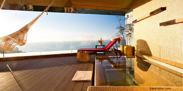 Top Hotels with Breathtaking Views: Exclusive Deals on Luxury Stays