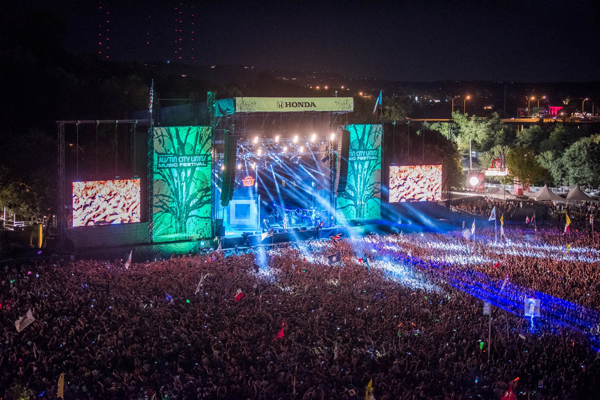 Essential Festival Season Travel Tips: Hotels, Transport, and Planning Advice