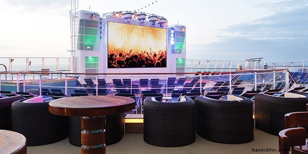 Norwegian Getaway Cruise Review: 7 Days of Dining, Entertainment, and Caribbean Bliss from Miami