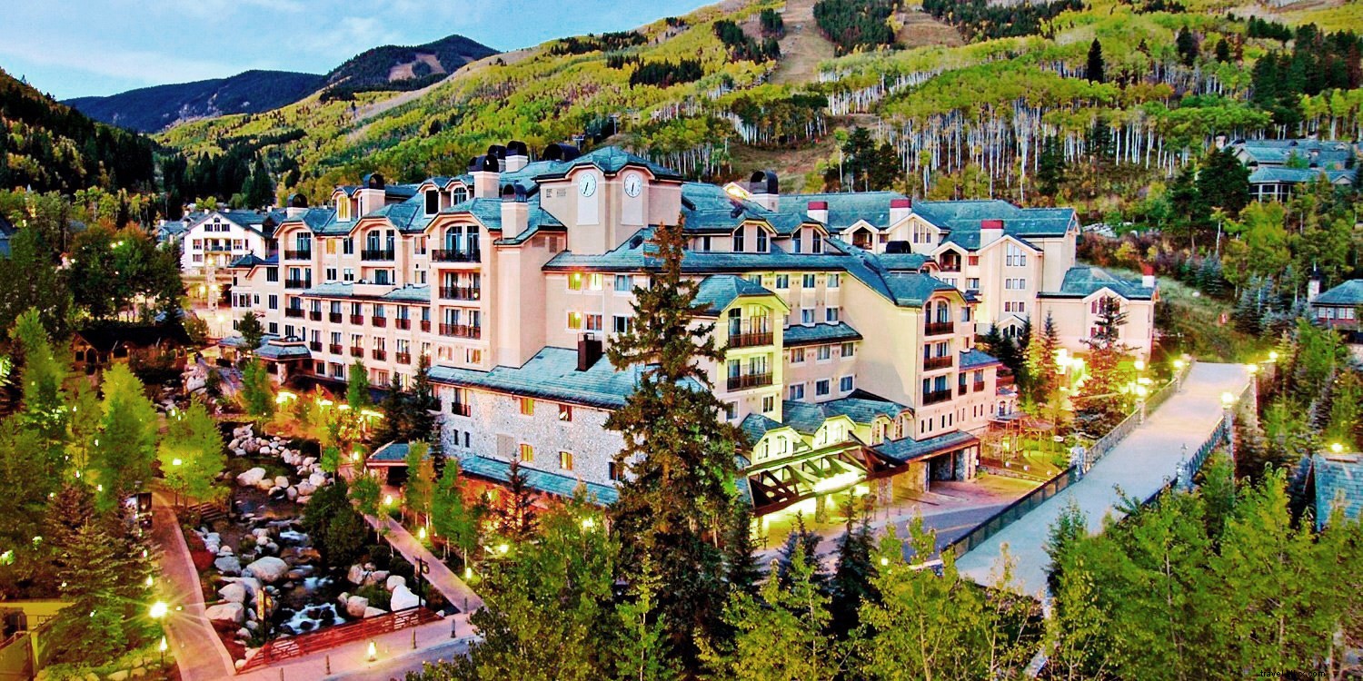 16 Luxurious Romantic Hotels Around the World