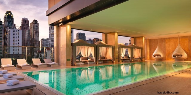 16 Luxurious Romantic Hotels Around the World