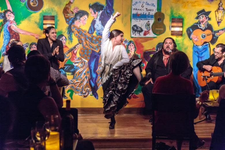 Authentic Flamenco Flourishes in Santa Fe: The City Different – ¡Olé!