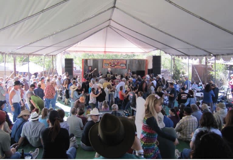Santa Fe s Ultimate May Weekend: Biking Adventures, Craft Beer, Blues & Crawfish Fest
