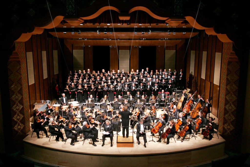 8 Compelling Reasons to Celebrate New Year s Eve in Santa Fe