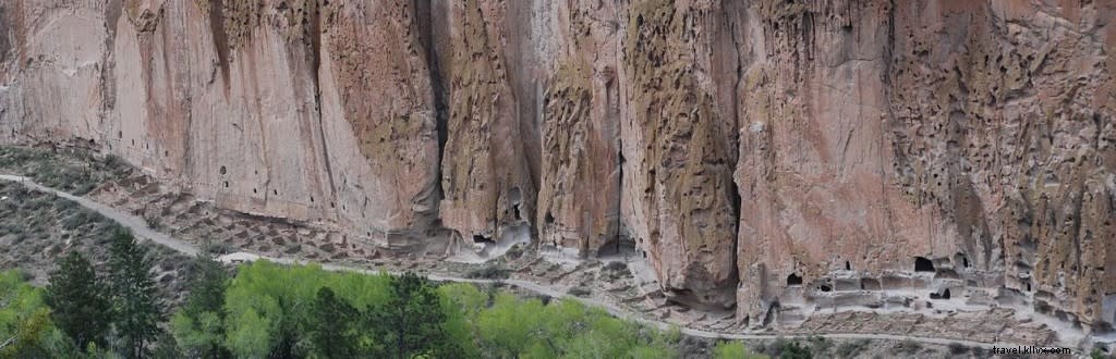 Maximize Your 3-Day Santa Fe Getaway: Free Parks, Museums, and History This Veterans Day