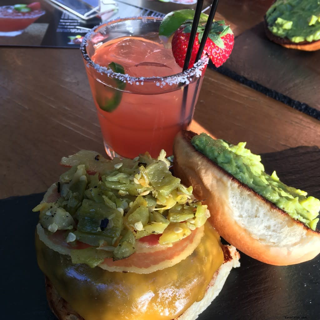 Santa Fe s September Chile Celebrations: Green Chile Cheeseburger Smackdown & Wine Fiesta