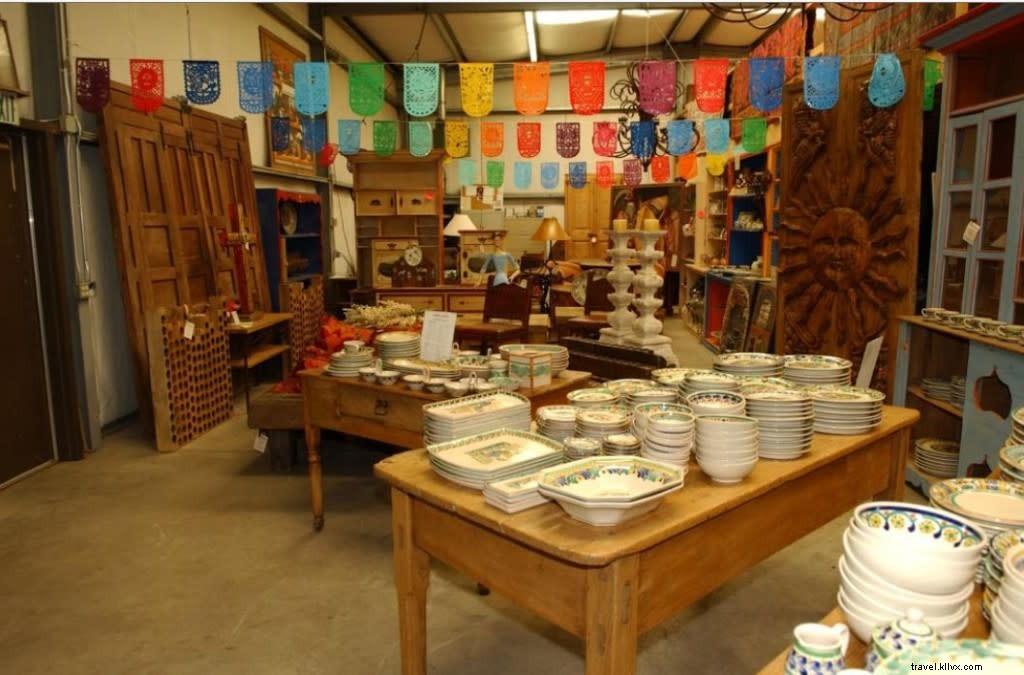Discover Santa Fe s Best Artisan Markets: Unique Handcrafted Art Year-Round