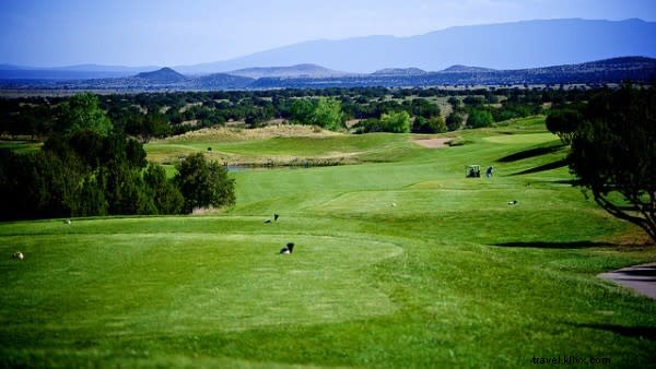 Explore Santa Fe s Outdoor Adventures: Hiking, Biking, Golfing & More