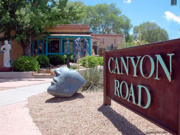 Experience Albuquerque s International Balloon Fiesta from Santa Fe: The Ideal Home Base