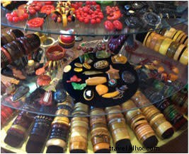 Ultimate Guide to Consignment Shopping in Santa Fe: Vintage Treasures and Bargain Finds