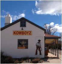 Ultimate Guide to Consignment Shopping in Santa Fe: Vintage Treasures and Bargain Finds