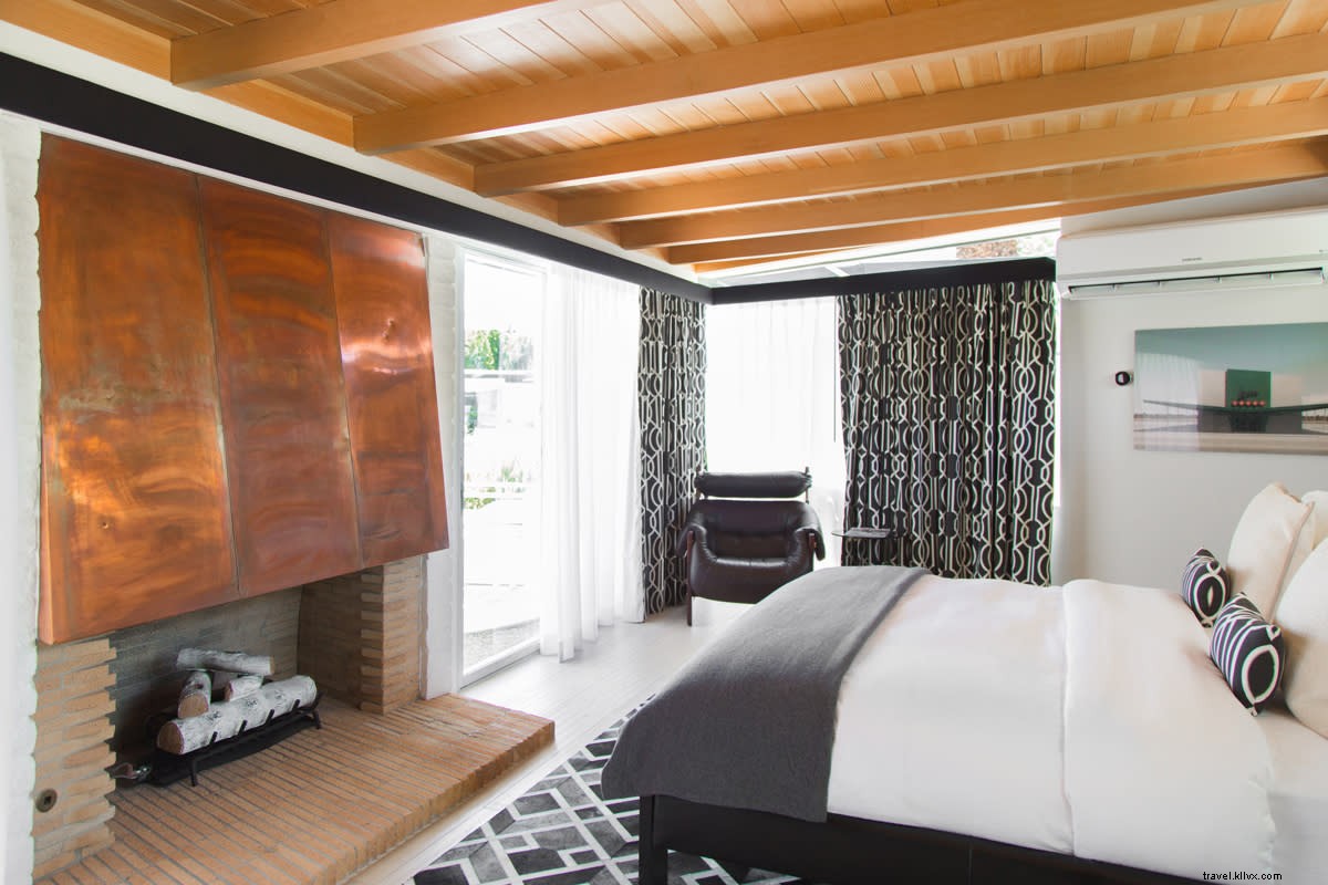 Desert Modernism in Greater Palm Springs: Iconic Midcentury Architecture and Design