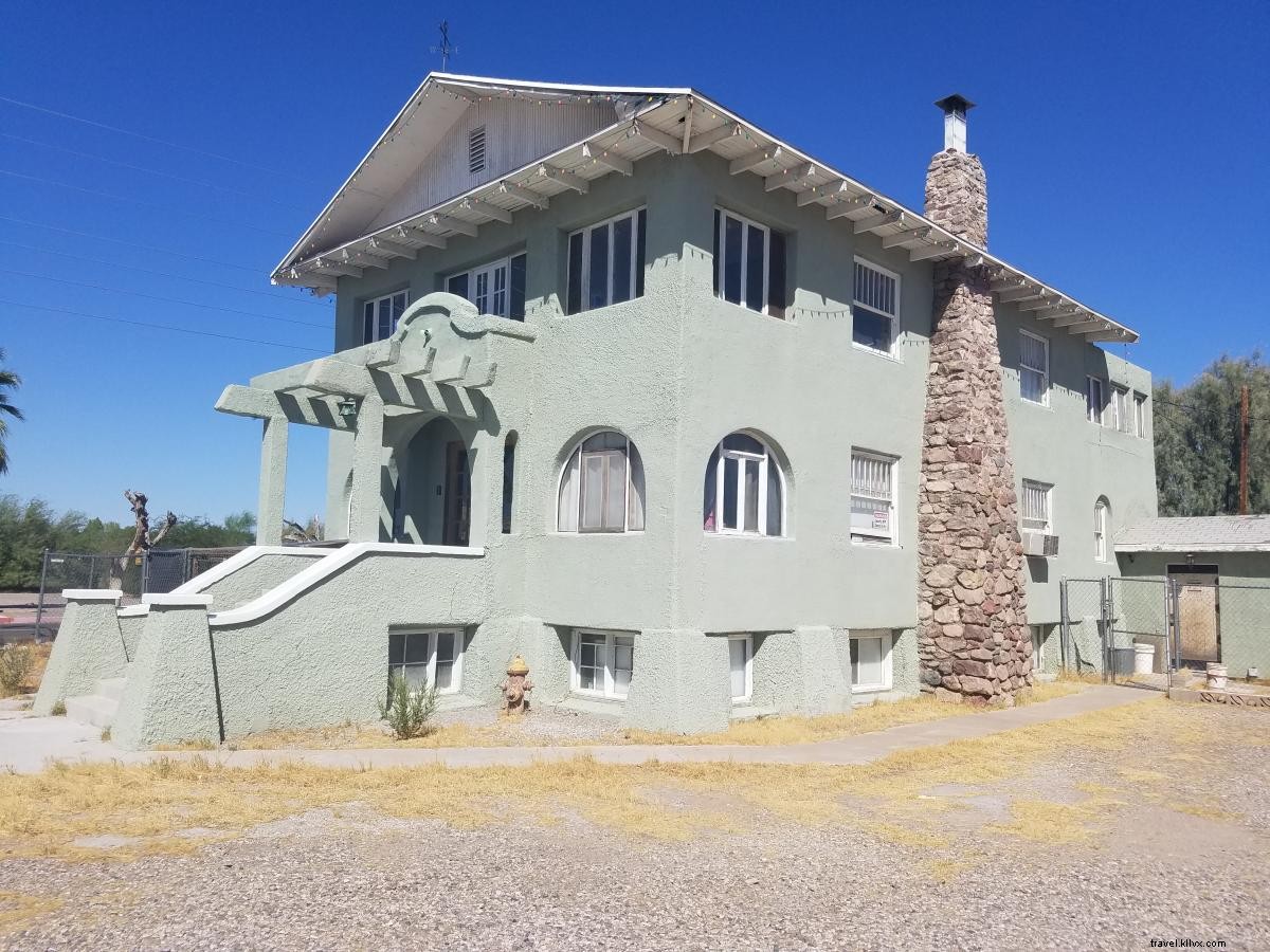 Ultimate Guide to Needles, California: Riverside Resorts, Route 66 History, and Family Adventures