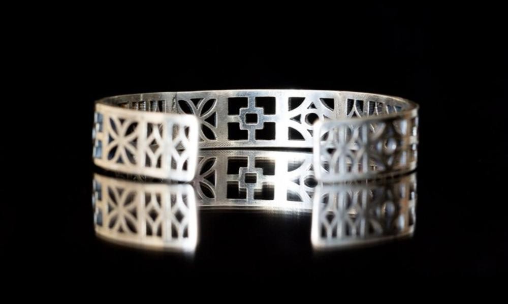 Unique Gifts from Greater Palm Springs: Souvenirs, Experiences & Local Treasures