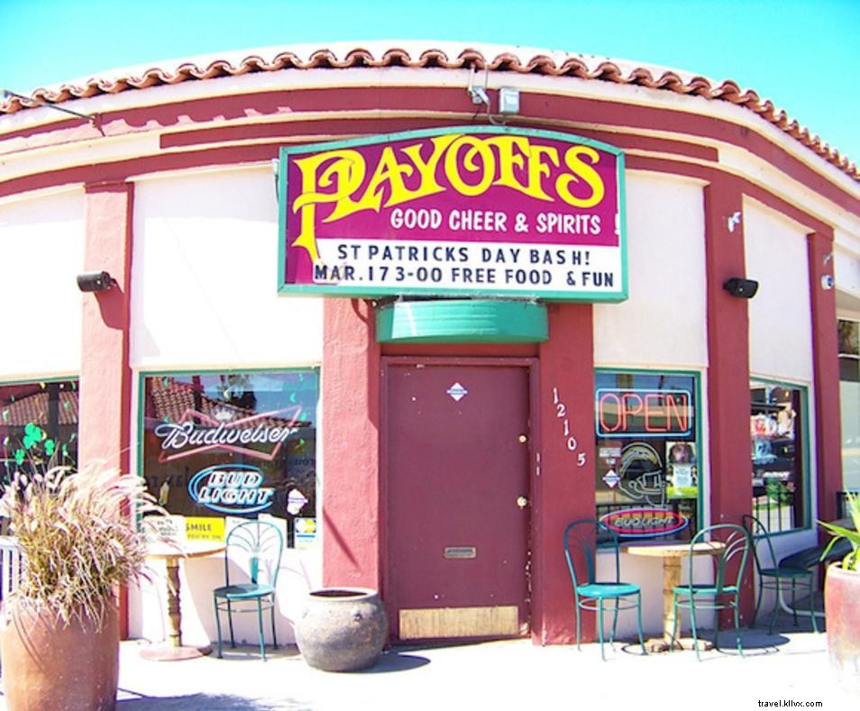 Top Sports Bars in Greater Palm Springs: Game-Day Eats, Craft Beers & Lively Vibes