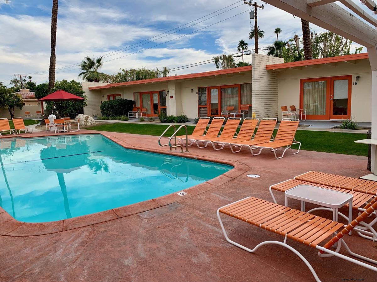 Iconic Midcentury Modern Hotels in Greater Palm Springs: Timeless Desert Elegance