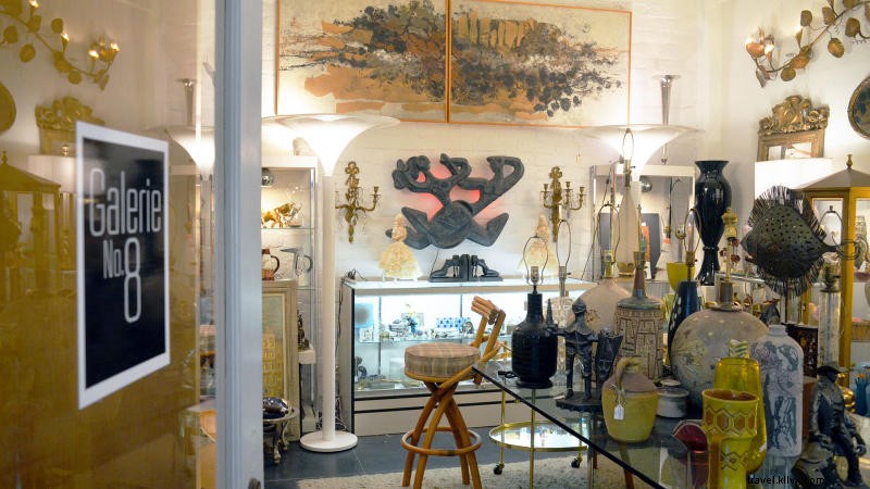 Ultimate Guide to Vintage Shopping in Greater Palm Springs: Best Stores, Thrift Shops & Hidden Gems