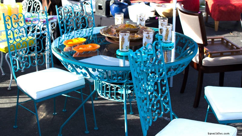 Ultimate Guide to Vintage Shopping in Greater Palm Springs: Best Stores, Thrift Shops & Hidden Gems