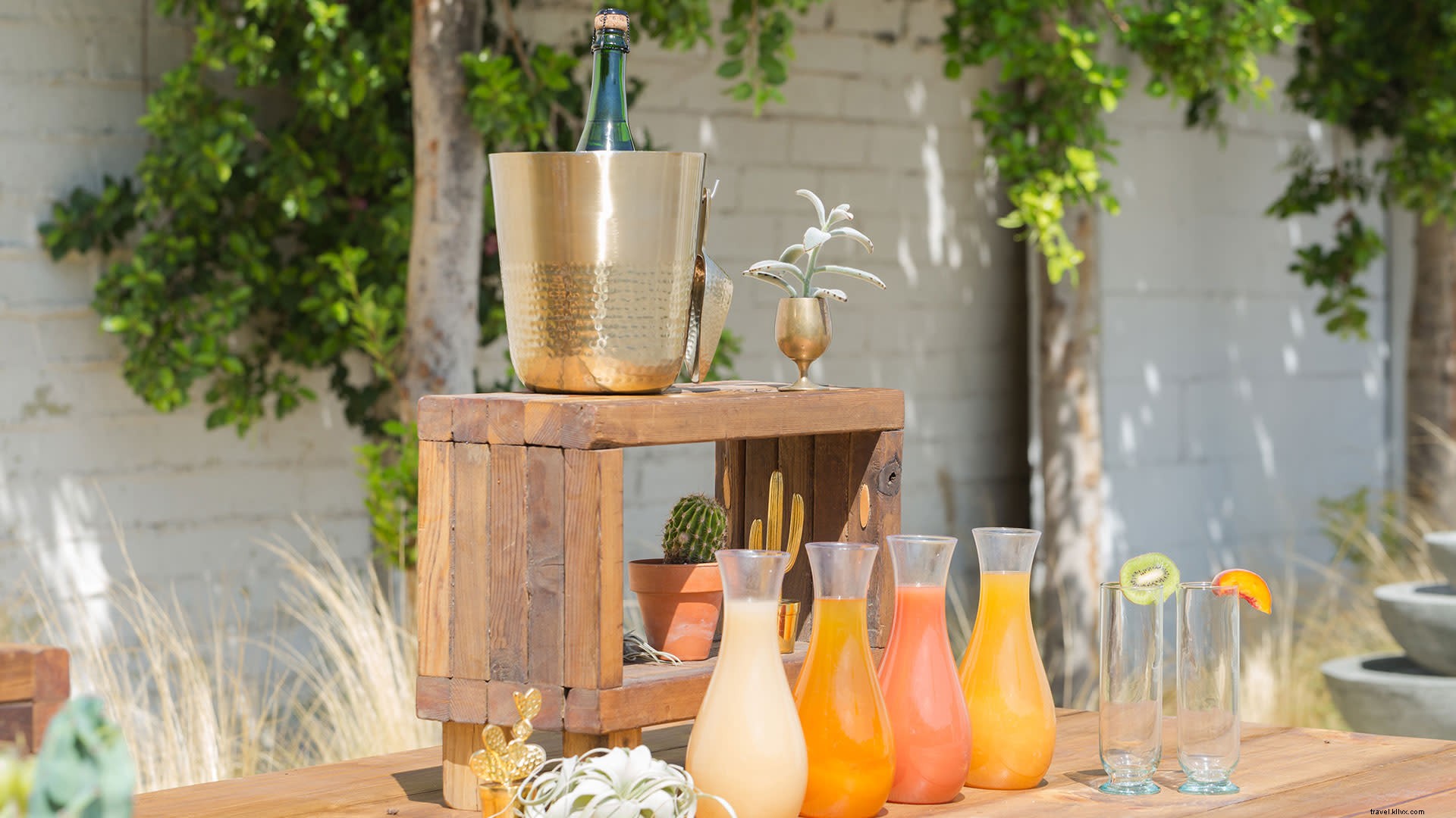 Plan the Perfect Birthday Party in Greater Palm Springs: 30th Brunch Inspiration