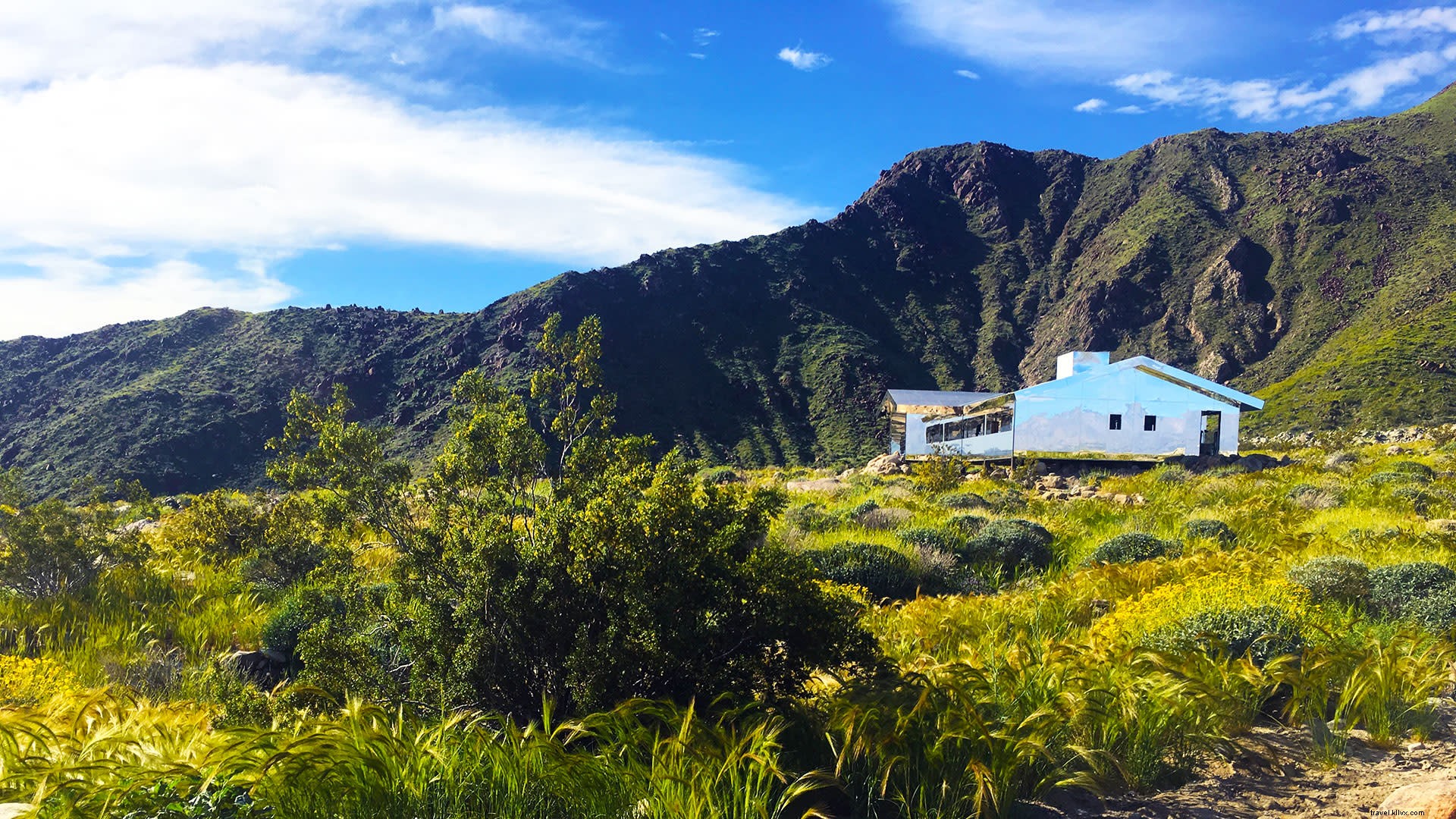 Explore Desert X 2017 in 4 Hours: Efficient Art Tour Itinerary