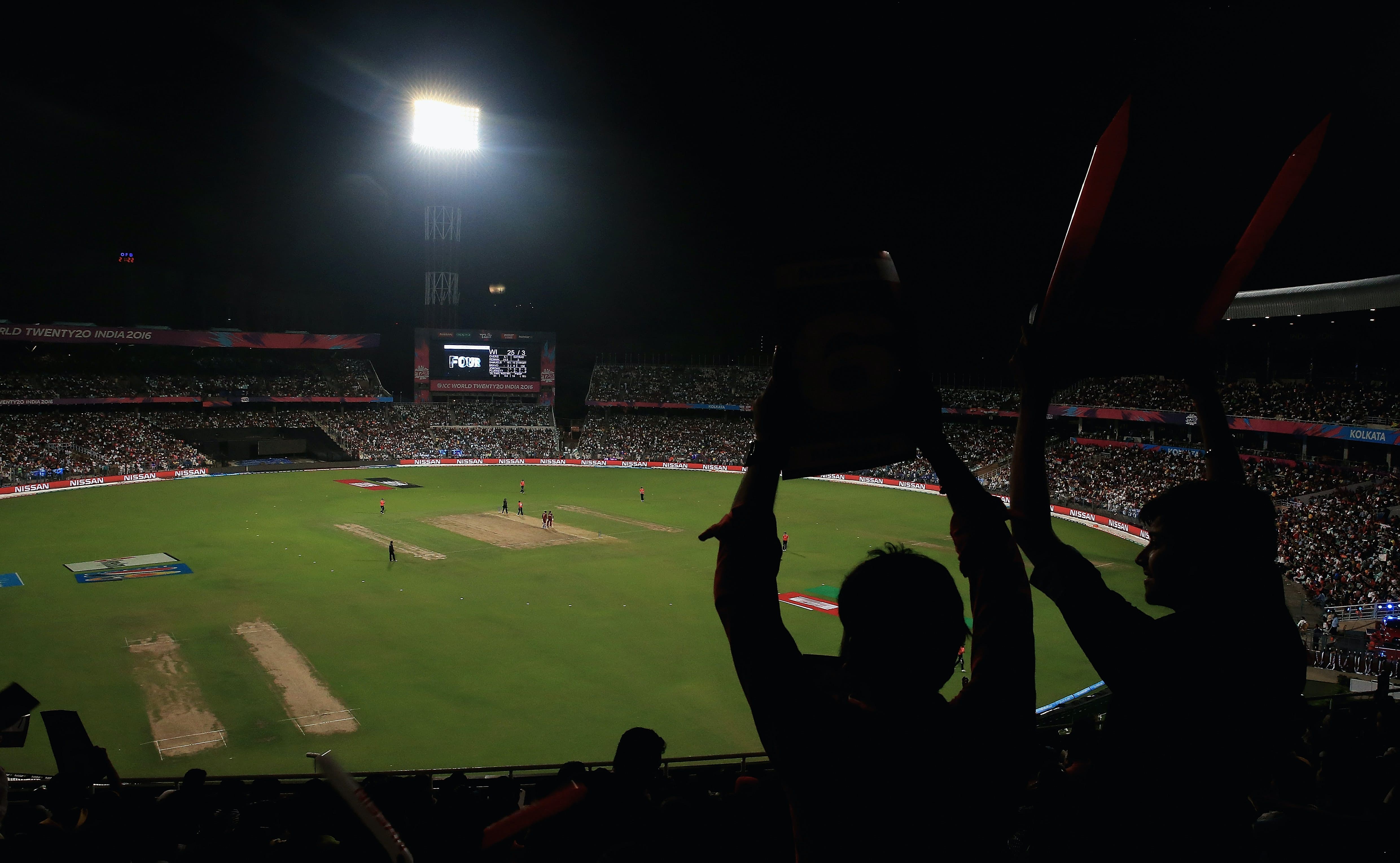 How to Watch Sports Like a Local: Iconic Stadiums and Insider Tips Worldwide