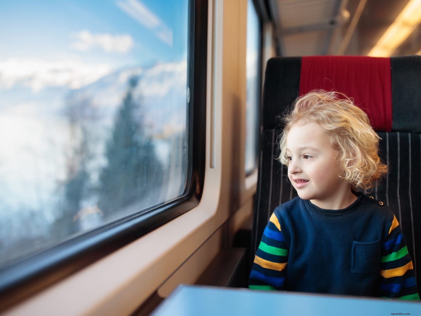 Family Night Train Adventures: Top Global Routes for Comfortable, Kid-Friendly Travel