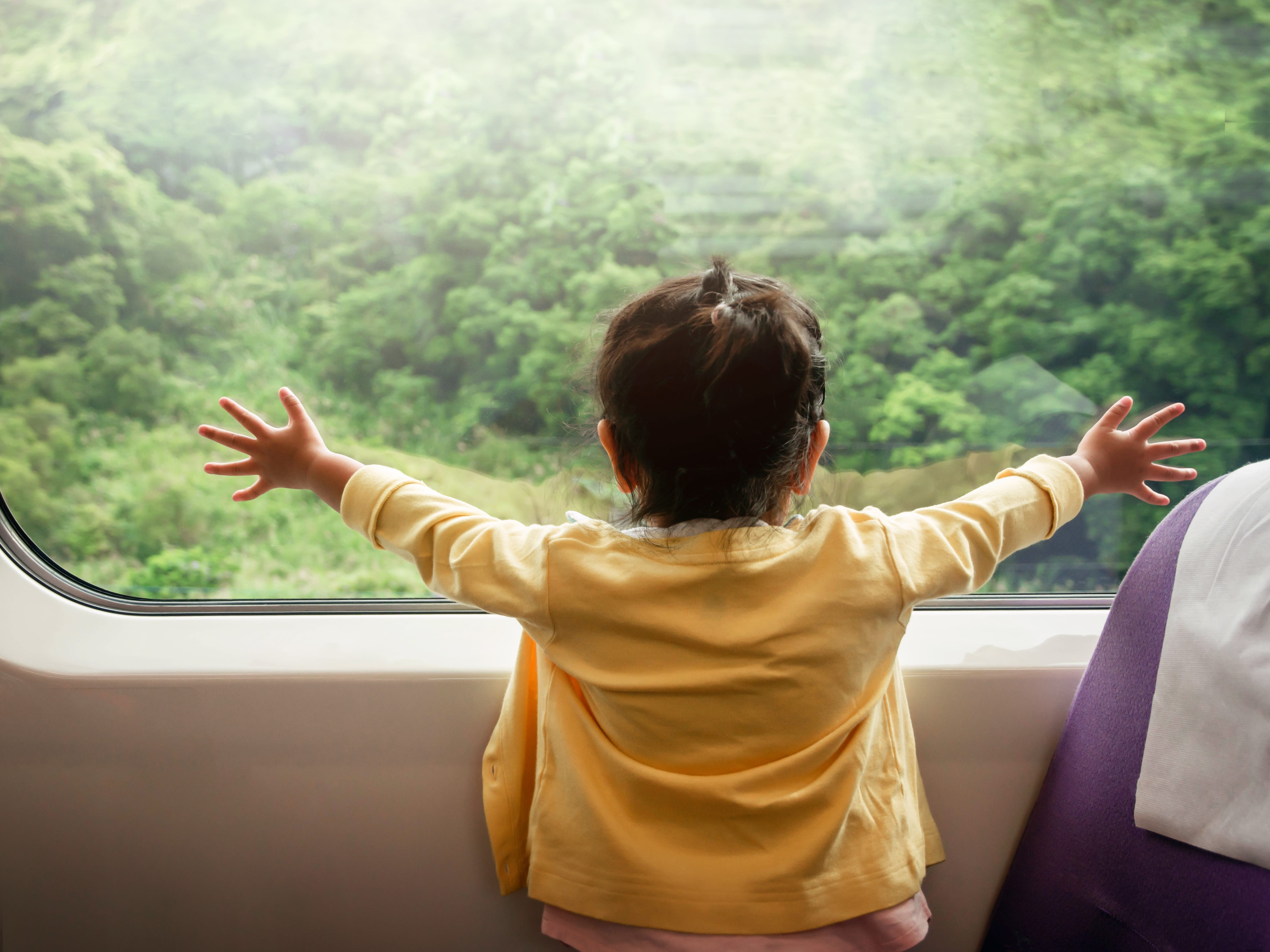 Family Night Train Adventures: Top Global Routes for Comfortable, Kid-Friendly Travel