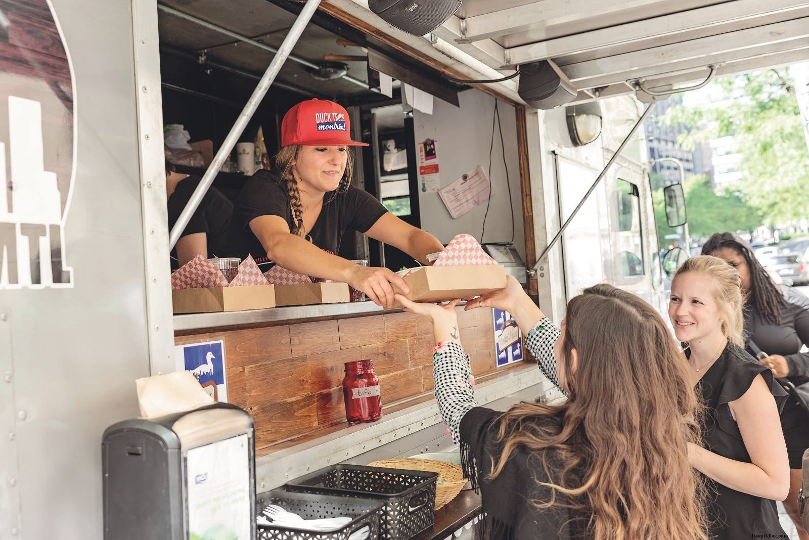 10 of the World s Coolest Food Trucks: Stories, Recipes, and Global Flavors